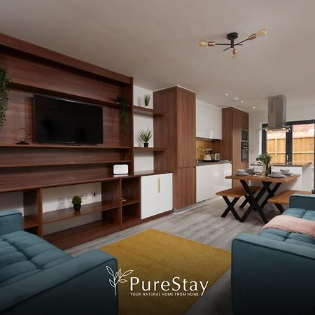Stunning 5 Bed Manchester House With Parking By Purestay Short Lets & Serviced Accommodation Exterior photo