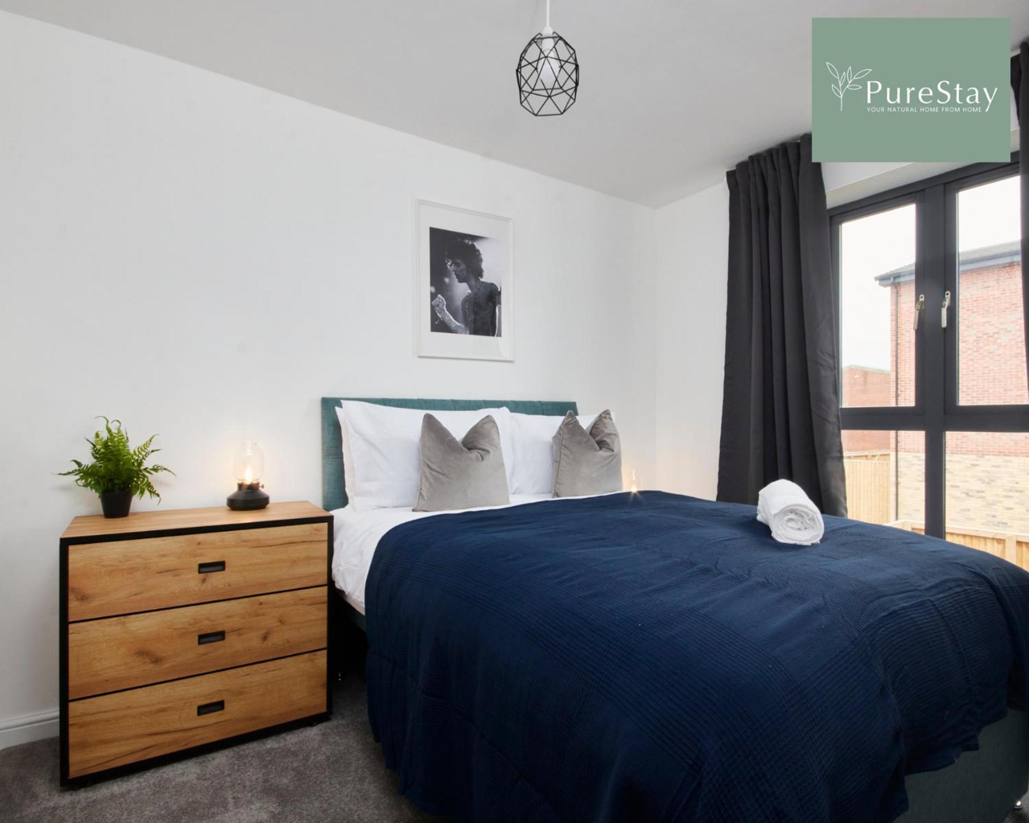 Stunning 5 Bed Manchester House With Parking By Purestay Short Lets & Serviced Accommodation Exterior photo