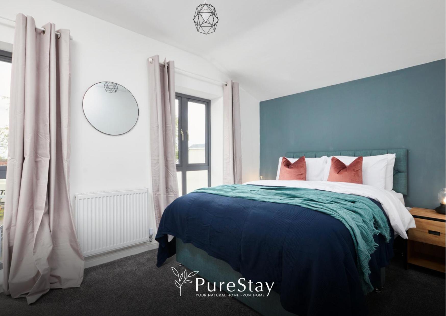Stunning 5 Bed Manchester House With Parking By Purestay Short Lets & Serviced Accommodation Exterior photo